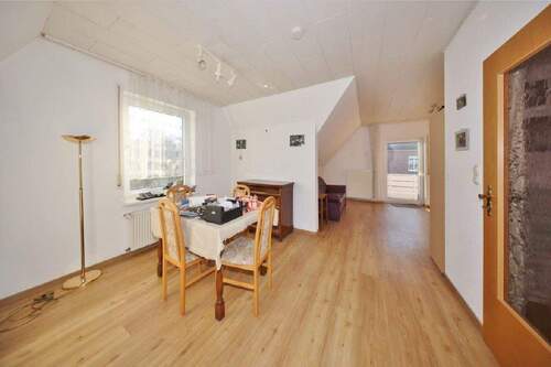 Wohn- und Essbereich - 