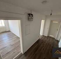 FÜR STADTLIEBHABER - ZENTRALE WOHNUNG - U-BAHN ZU FUSS ERREICHBAR -WG MÖGLICH - Nürnberg Gostenhof