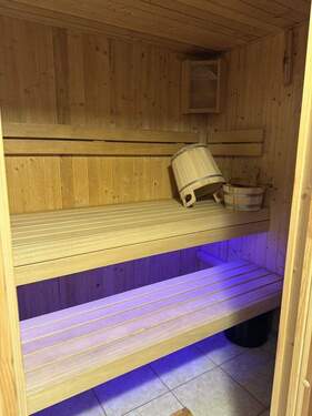 Sauna UG - 