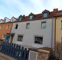 Kuschelige Dachgeschoßwohnung mit großem Gartenanteil - Naumburg