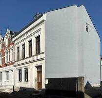 Entdecken Sie dieses Potenzial! Großes Bürgerhaus mit einer weiteren Wohnung. - Bad Honnef