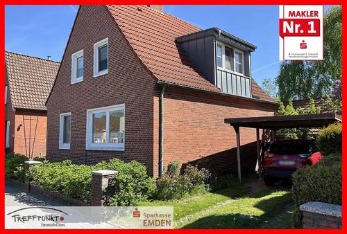 Außenansicht - Wohnliches Einfamilienhaus mit Carport