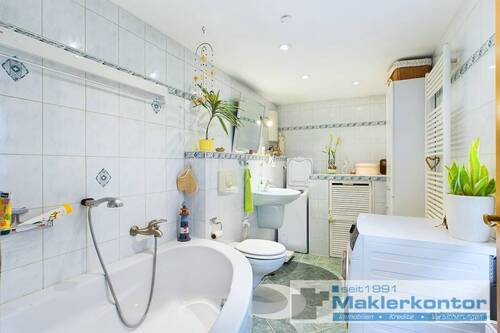 Badezimmer EG - Doppelhaushälfte mit 113,00 m&sup2; in Dargun zum Kaufen