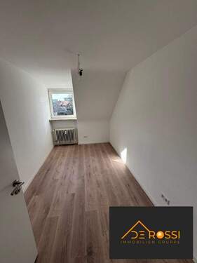 Zimmer_3 - 3 Zimmer Etagenwohnung in Nürnberg / Herpersdorf