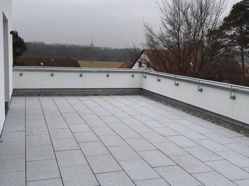 Dachterrasse.JPG - 4 Zimmer Etagenwohnung in Fürth