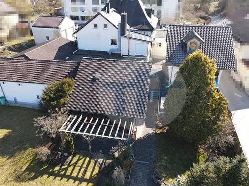 Ansicht 7 - Mehrfamilienhaus, Wohnhaus mit 220,00 m² in Ortenburg zum Kaufen