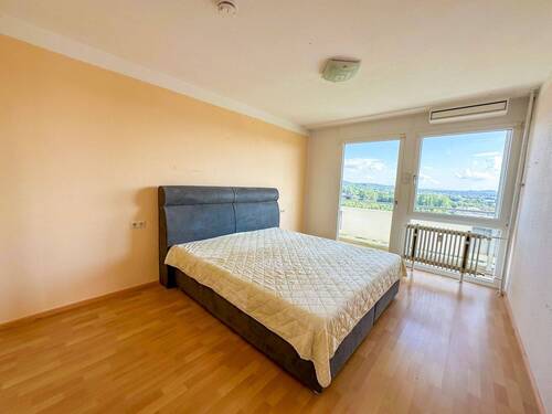Geräumiges Schlafzimmer - 