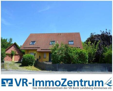 Außenansicht - Besonderes Ein-Zweifamilienhaus mit viel Potential