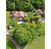 Repräsentatives Anwesen mit gehobener Ausstattung, Garten und flexibler Wohn-Gewerbefläche im EG - Jesteburg Lüllau