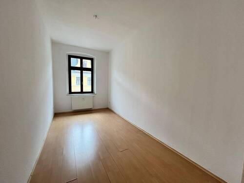 Leerer Raum mit Fenster - 