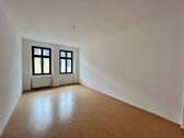 Leerer Raum mit Holzboden - 