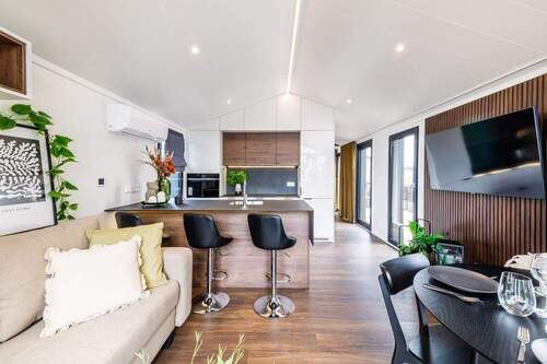 Wohn- Essbereich mit Küche - 