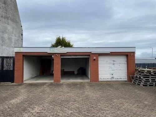 3 Garagen - Einfamilienhaus in Enger