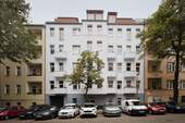 Hausansicht - 3 Zimmer Etagenwohnung zum Kaufen in Berlin