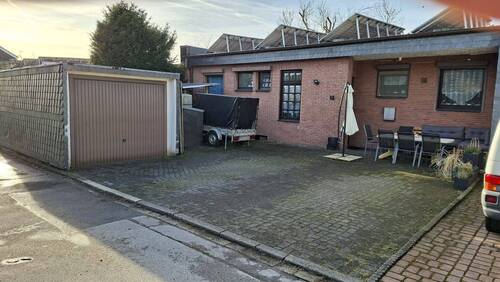 Hausansicht - Familienfreundliches Zweifamilienhaus in der Oberen Flandersbach