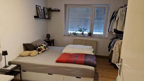 Schlafzimmer - 2 Zimmer Etagenwohnung zur Miete in Würzburg