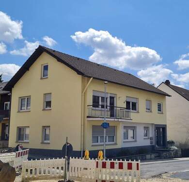 Ansicht - 8 Zimmer Mehrfamilienhaus, Wohnhaus zum Kaufen in Irrel