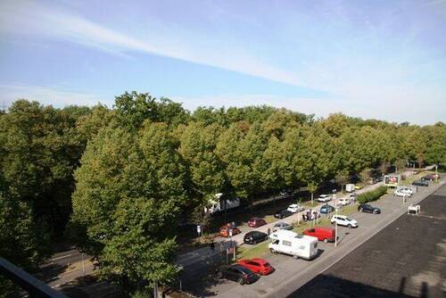 Aussicht von Laubengang.JPG - Etagenwohnung mit 80,00 m&sup2; in Bonn zum Kaufen