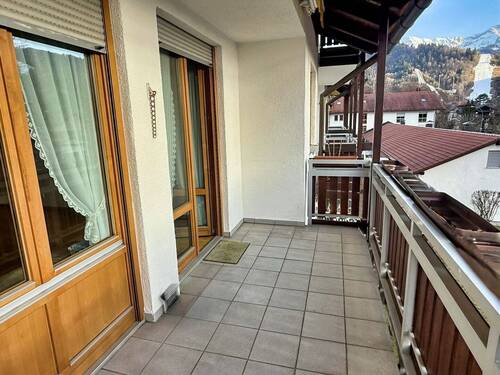 Süd-West-Balkon - 3 Zimmer Etagenwohnung zum Kaufen in Garmisch-Partenkirchen