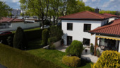 Drohnenaufnahme bearbeitet - 7 Zimmer Bungalow in Königsbrunn