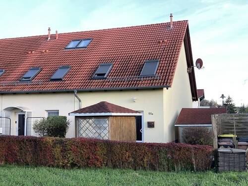 Ansicht von Nordosten - 4 Zimmer Reihenendhaus zum Kaufen in Drei Gleichen
