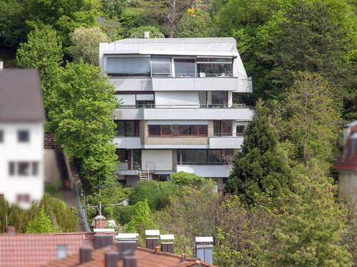 Hausansicht - Top-modernisierte Wohnetage mit besonderem Flair in Bestlage