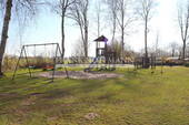 V9799 Spielplatz - 