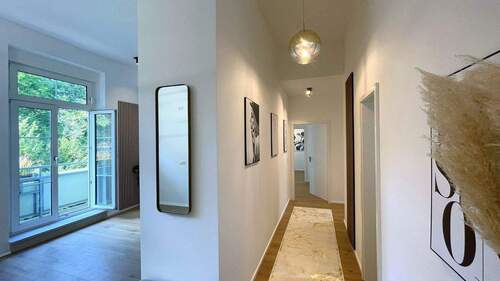 Flur/Diele - 3 Zimmer Etagenwohnung in Bad Reichenhall