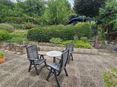 Terrasse inkl. Gartenhaus - 
