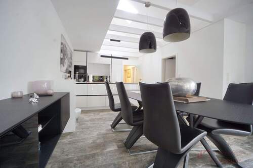 Wohn- und Esszimmer - 