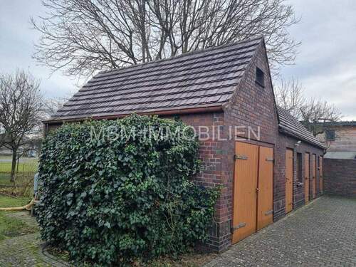 Nebengelass - 7 Zimmer Einfamilienhaus zum Kaufen in Großräschen