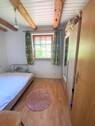 Whg. 2 OG: 2 Zi. Schlafzimmer - 