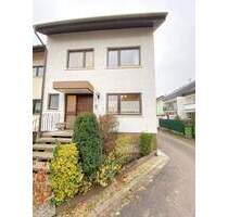 PROVISIONSFREI Gepflegtes Einfamilien-Reihenendhaus mit Garten und Garage in Bietigheim (Baden)