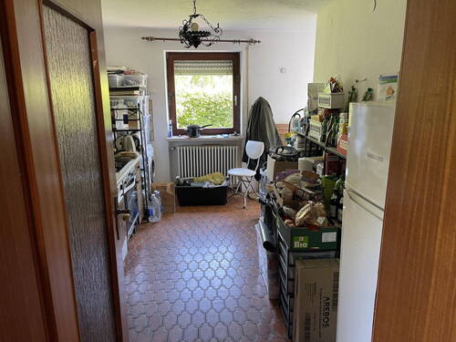 Küche m Terrassentür u Fenster - 