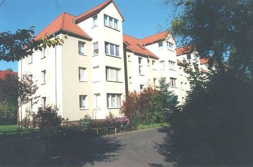 Hausansicht 1 - Wohnungsangebot Schilfbreite 38
