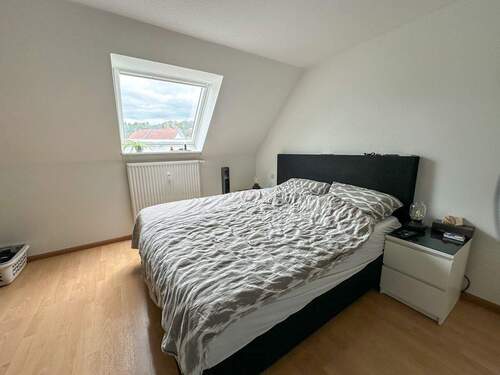 Gemütliches Schlafzimmer - 