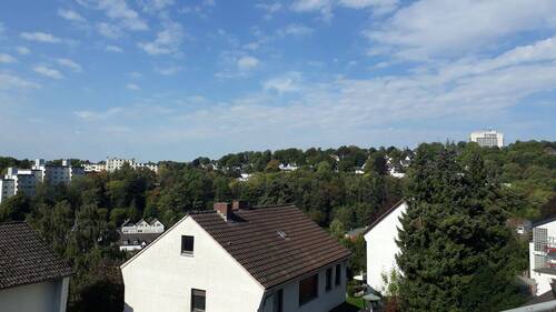 Balkon-/Dachterassenaussicht - 7 Zimmer Mehrfamilienhaus, Wohnhaus in Lüdenscheid