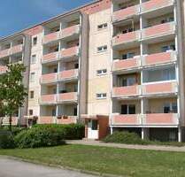 Nette Nachbarn für 3-Raumwohnung mit Balkon im 5. OG gesucht. - Neubrandenburg Reitbahnviertel