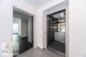 Hausflur inkl. Aufzug - 