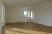 Wohn-/Esszimmer - 