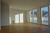 Wohn-/Esszimmer - 