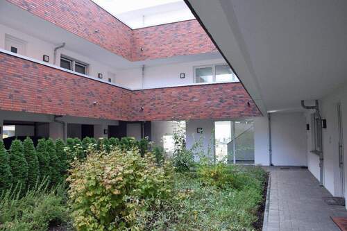 Innenhof - Etagenwohnung mit 118,10 m² in Nettetal zur Miete