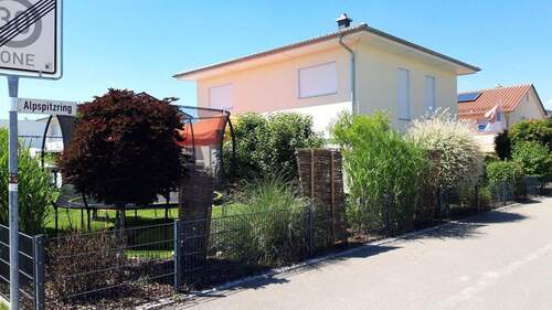 Bild 2 - 5 Zimmer Einfamilienhaus zum Kaufen in Meitingen