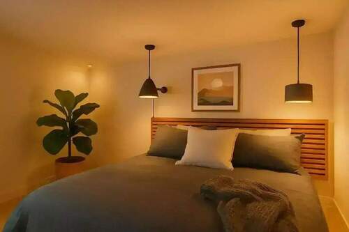 Bild 1 - moderne 2-Zimmer-Wohnung mit Einbauküche! *TEILMÖBELIERT* E1-00-04 WE0.75