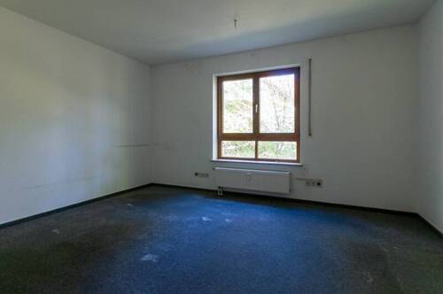 Zimmer 2 - 
