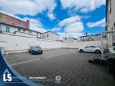 Parkplatz auf dem Hinterhof - 5 Zimmer Büro zur Miete in Stendal