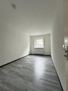 Kinder-, Gäste-, Arbeitszimmer - Etagenwohnung mit 77,00 m² in Göppingen zum Kaufen