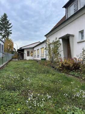 Hausansicht - Gewerbe- und Wohnensemble mit vielseitigem Nutzungspotenzial in Arnshausen