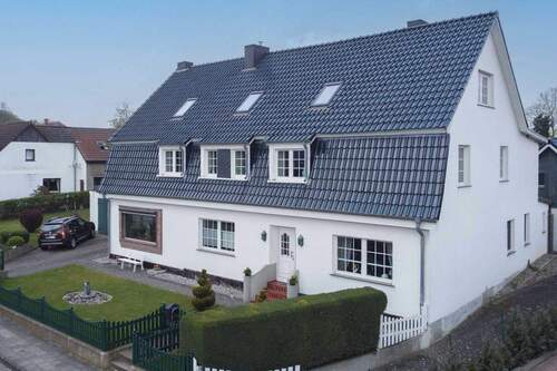 Front - 1 Zimmer Mehrfamilienhaus, Wohnhaus in Stralsund