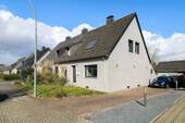 Haus 2 _ Straßenansicht - 4 Zimmer Einfamilienhaus zum Kaufen in Neukirchen-Vluyn